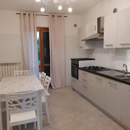 Mary Vi Apartment Peschici